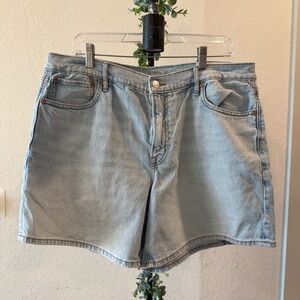Women’s American Eagle High Rise Jean Shorts